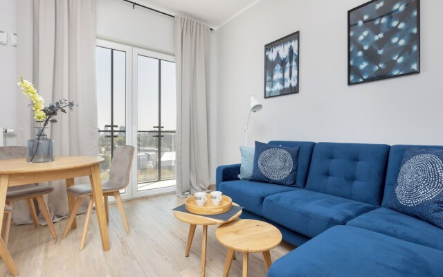 Modern Apartment Wola by Renters