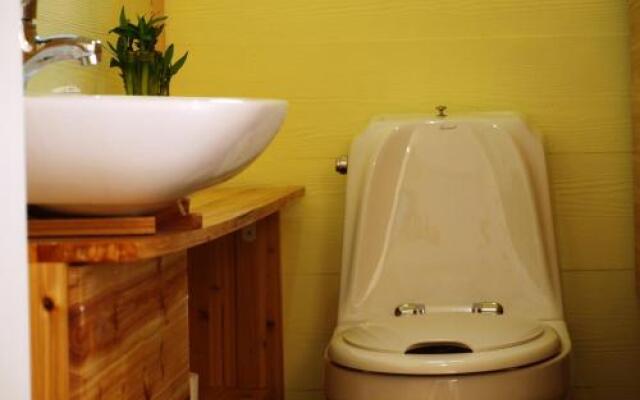 Jeju Namoo-n-sea Pension