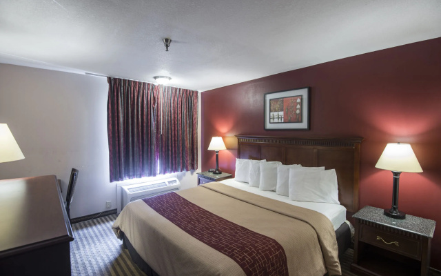Red Roof Inn Fort Wayne