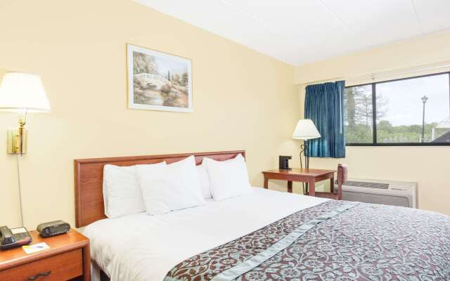 Days Inn by Wyndham Athens