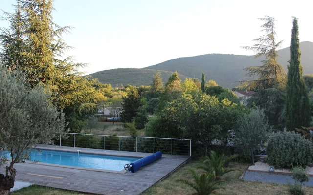 Attractive Holiday Home With Private Pool