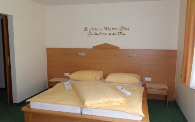 Hotel-Pension Starchlhof