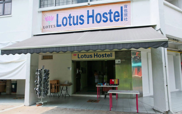 Golden Hostel