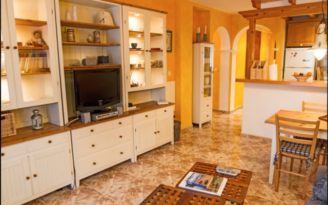 Apartment near the beach, with garden in Denia