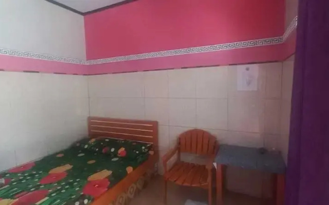 OYO 94370 Lestinn Homestay Monjali