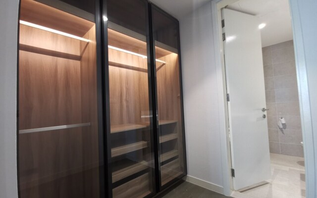 The OOAK Suites and Residences at Sunway 163 (Kiara 163)