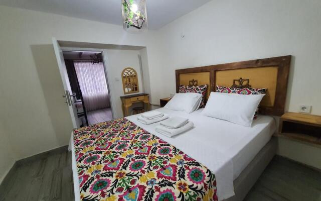 Sigacik Kakule Pansiyon ve Cafe