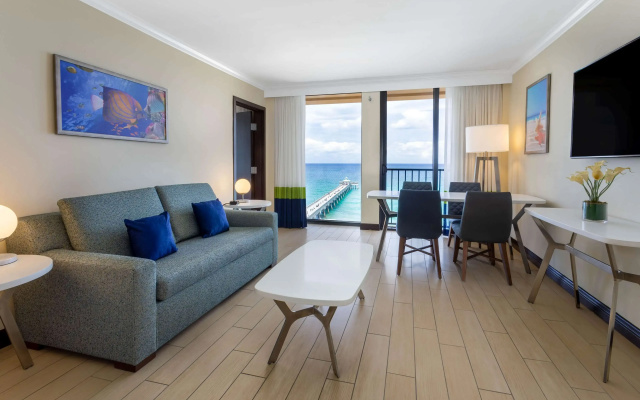Wyndham Deerfield Beach Resort