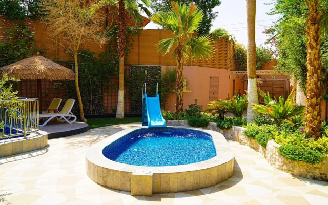 The Land Villas Ammaria
