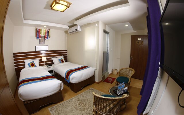 Truly Asia Boutique Hotel