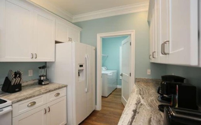 Treasure Road Apartment 4 Bedroom