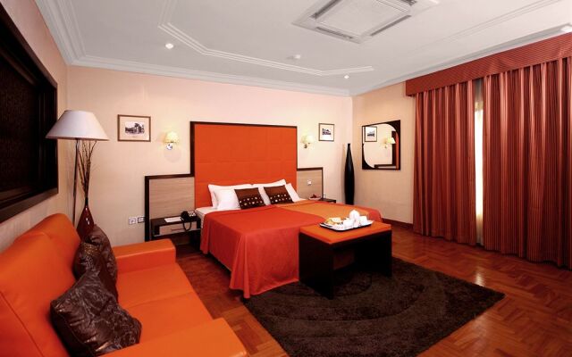 Planet One Hotel & Wellness