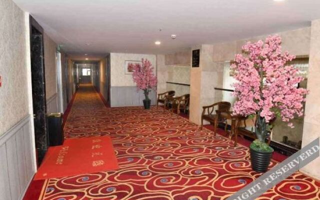 Wuzhai Luyashan Hotel