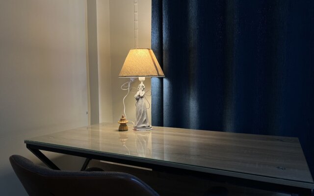 V Tharm Hotel