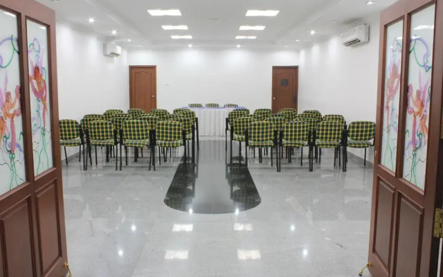 Hotel Emerald Park