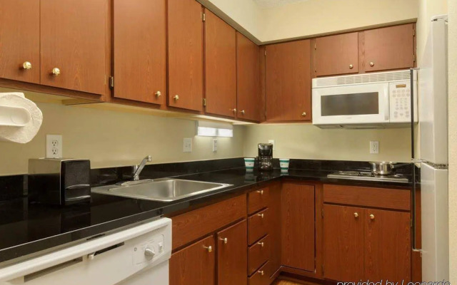 Homewood Suites Kansas City/Overland Park