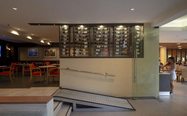 Hotel Director Vitacura