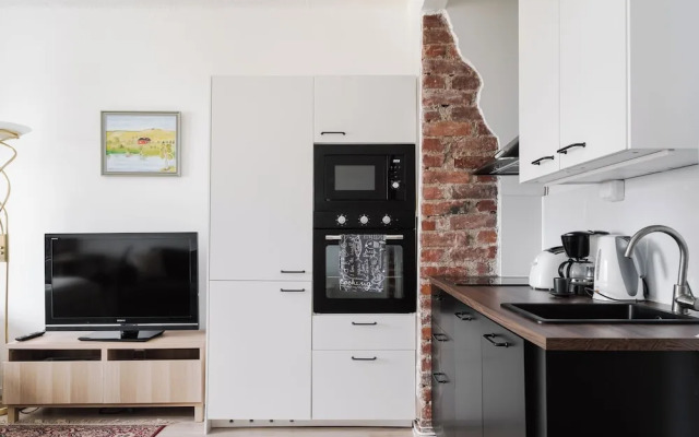 Renovated Top Floor Studio in Kallio