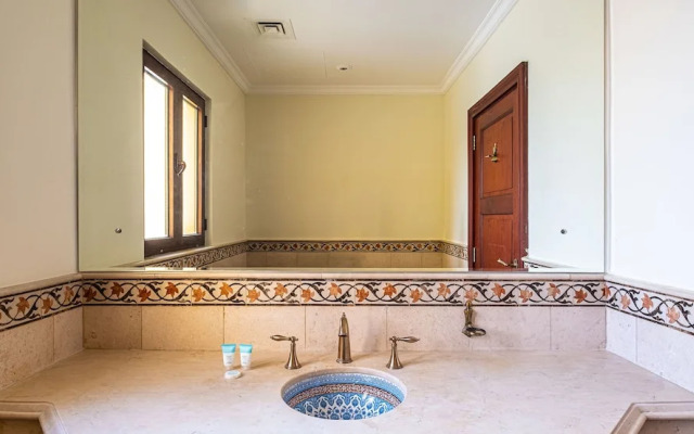 LUX Holiday Home - Frond A 1