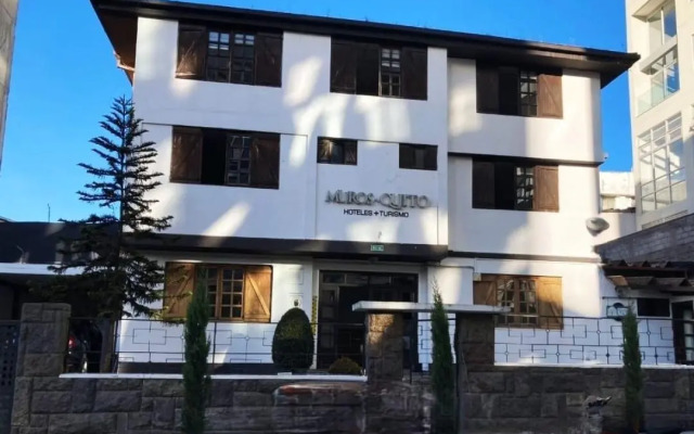 Hotel Muros Quito