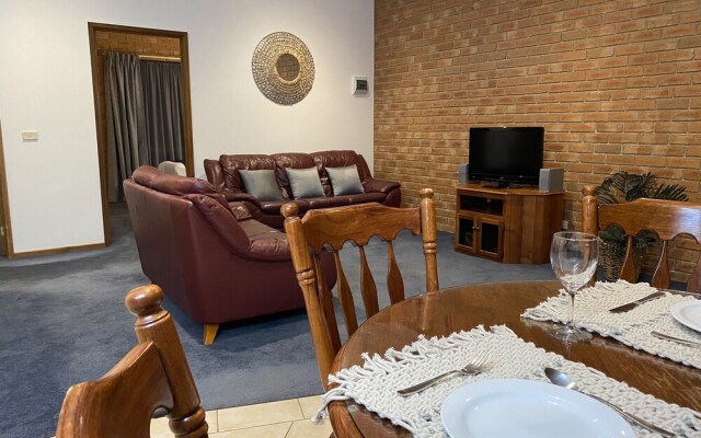 Best Western Coastal Waters Motor Inn