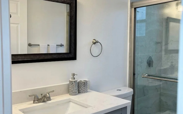 Grand Luxury 3BR Apartment Near Disney 010