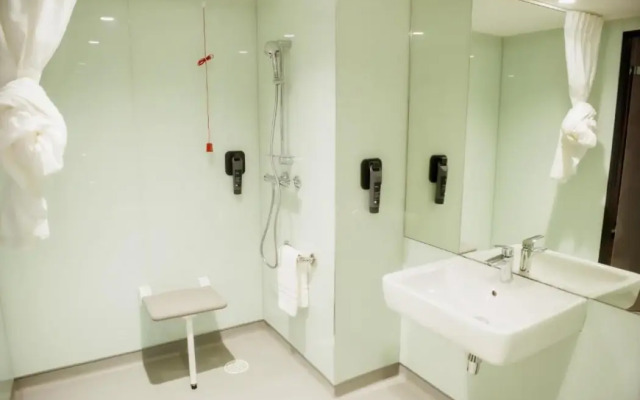 easyHotel Paris Nord Aubervilliers