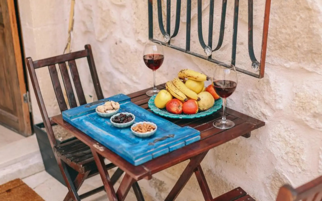 Elaa Cave Hotel