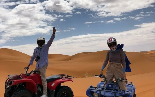 Savanna Dunes Luxury Camp