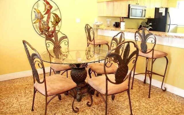 Romar Beach 102 By Redawning