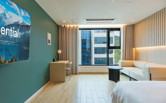 HOUNDHOTELDAEGUHYUKSIN