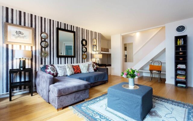 Studio on the Thames