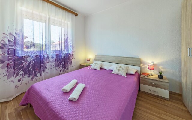 Nice Apartment in Labin With 1 Bedrooms and Wifi