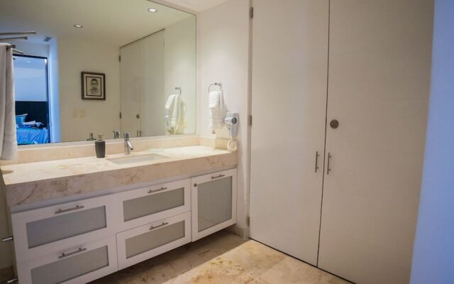 Elements 115 2 Bedroom Condo