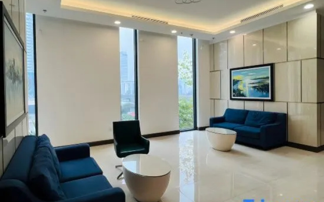 Hazel Housing - Vinhomes D'Capitale Apartment I Hanoi Centre
