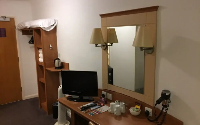 Premier Inn Warrington Centre