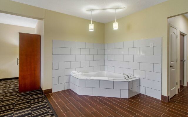 Comfort Suites Danville