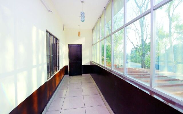 Spot On 42785 Mr Shawarma Family Restaurant And Hotel