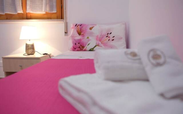 Villa Linda by the sea in South Sicily