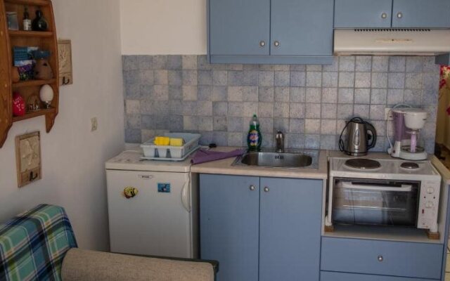 Asterina Seaside Apartments
