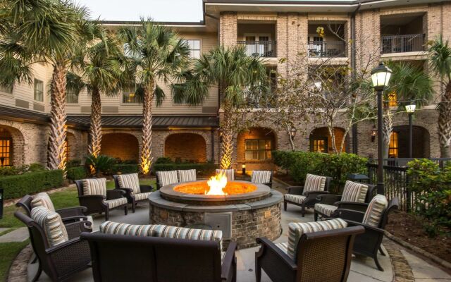 Courtyard by Marriott Charleston Mount Pleasant