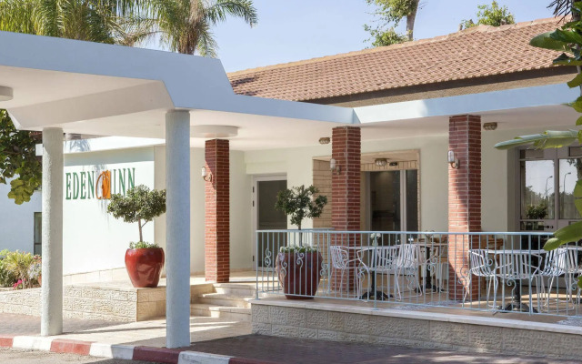 Eden Inn