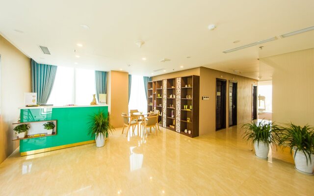 Yarra Ocean Suites Danang