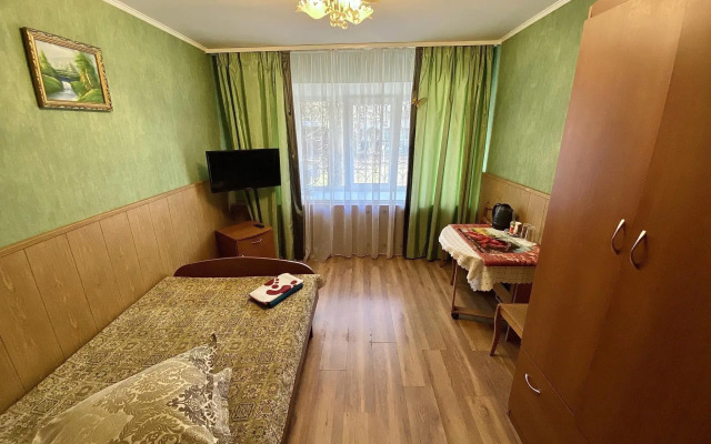 Жилые комнаты на проспекте Октября 132/2