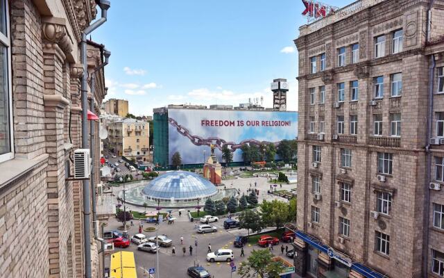 KyivHome Borisa Grinchenko 4 on Independence Square