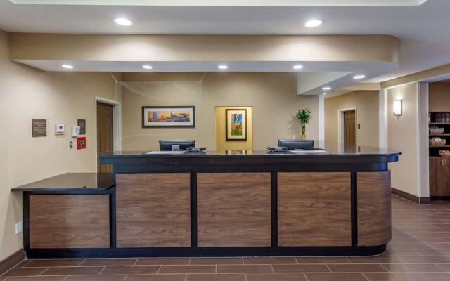 Mainstay Suites Fort Campbell