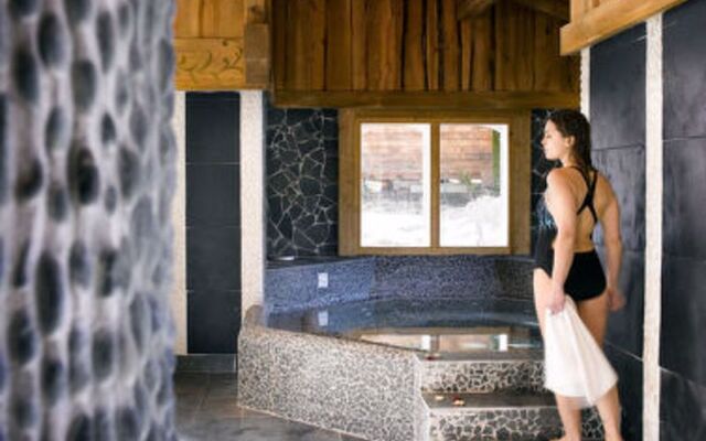CGHRiA©s&Spa Hameau Pierre Blanche(LHU100)
