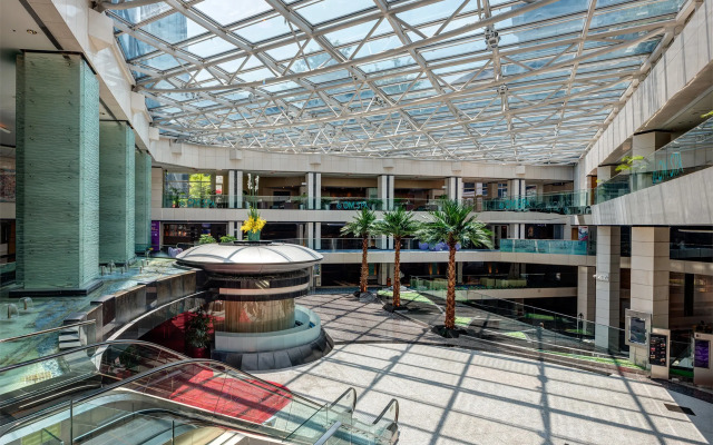 Regal Airport Hotel