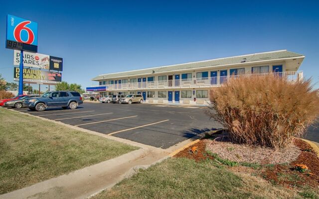 Motel 6 Joplin