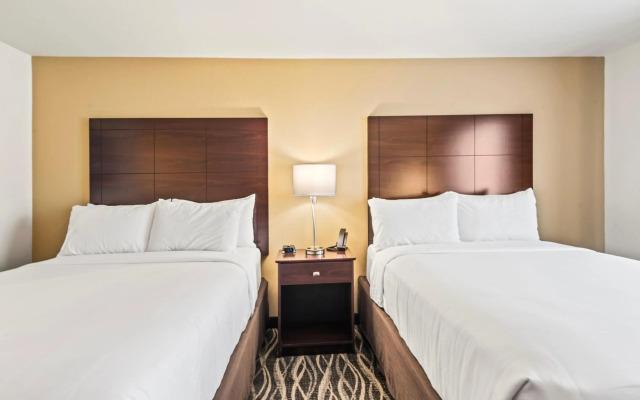 Cobblestone Hotel & Suites - Cullman